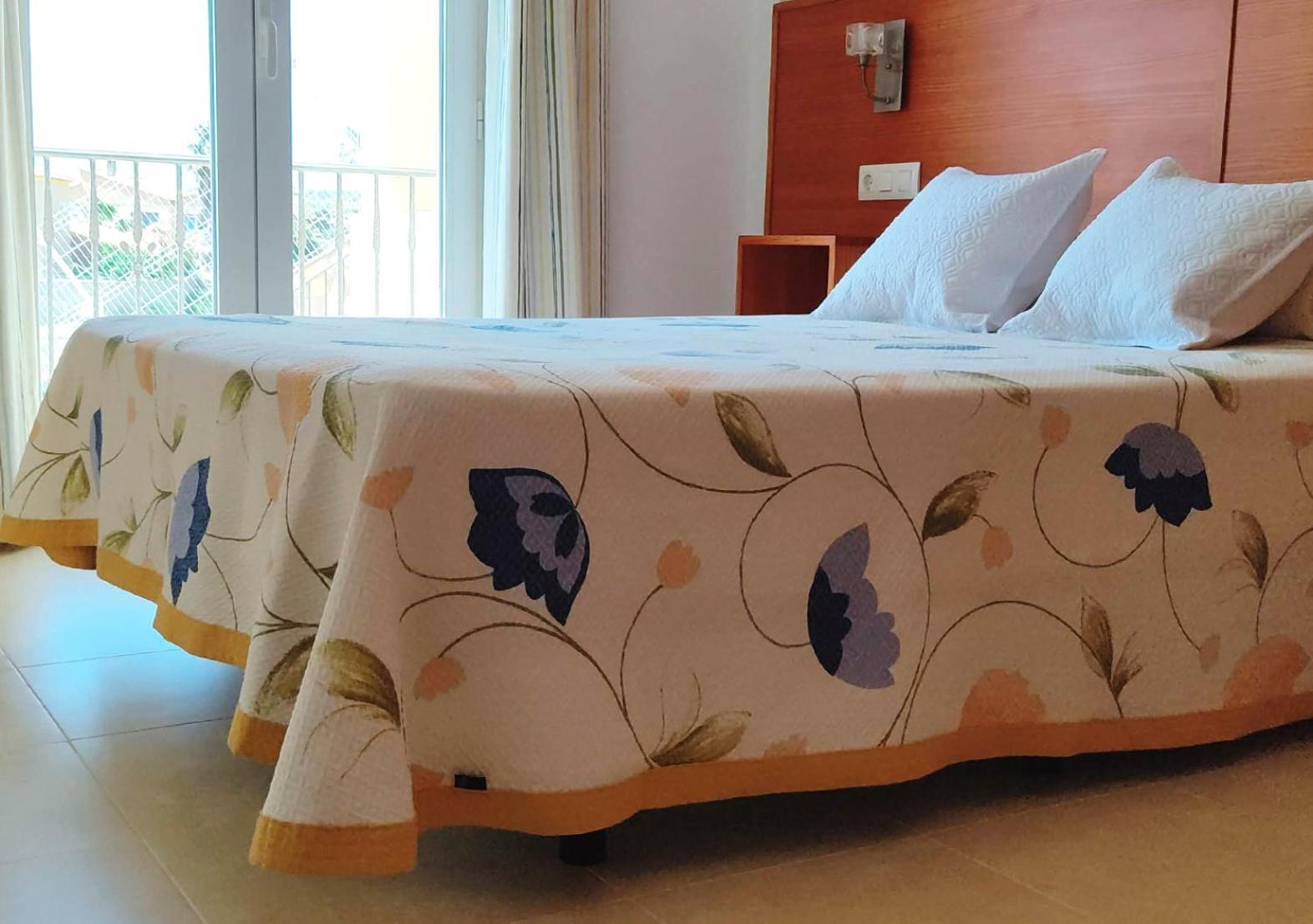 Apartamentos Turisticos Mirador Del Mar パロマレス エクステリア 写真
