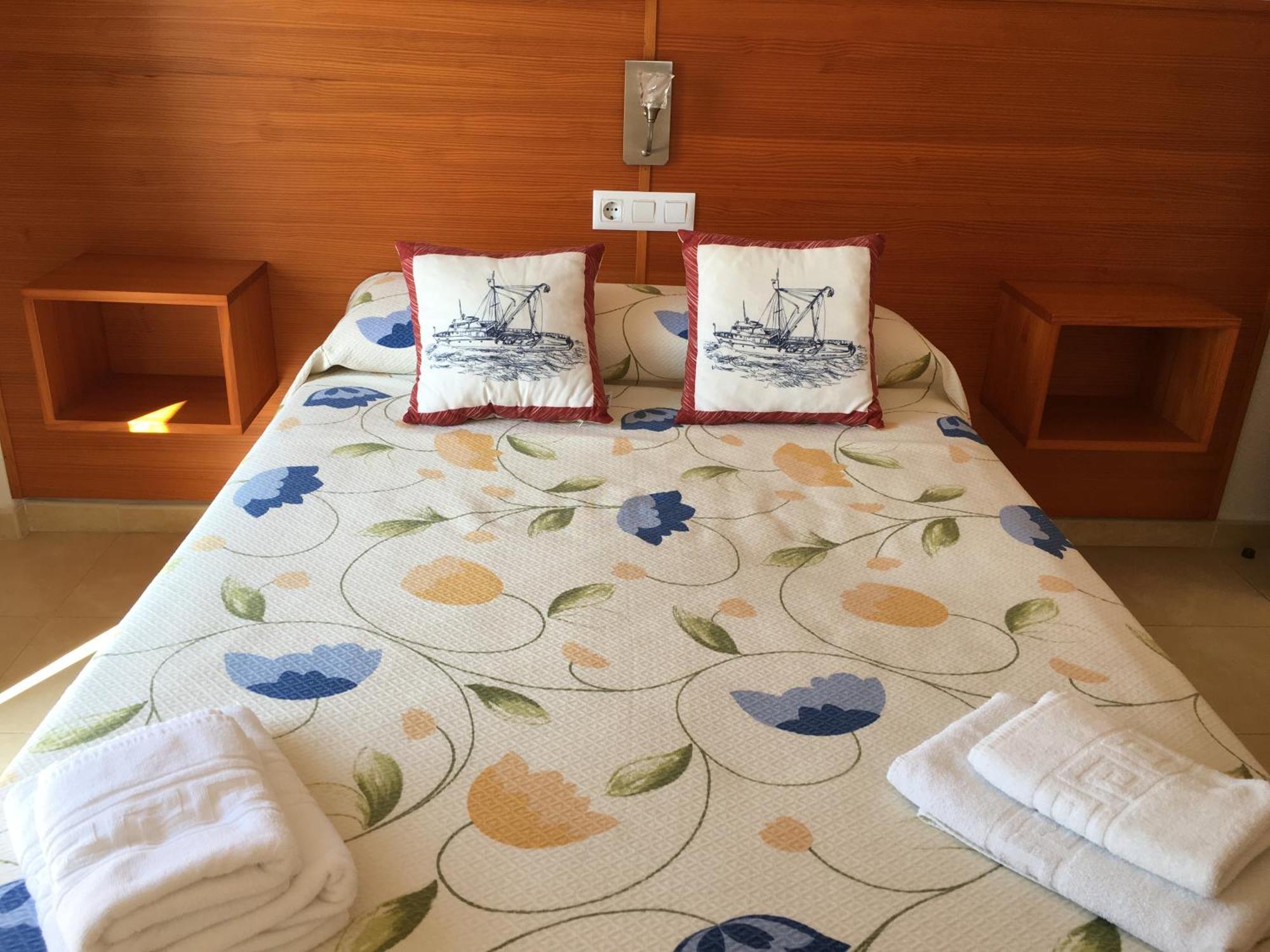 Apartamentos Turisticos Mirador Del Mar パロマレス エクステリア 写真
